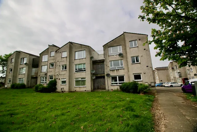 Morar Drive, Condorrat, G67 4LQ, photo 1