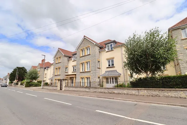 Somerton Road, Street, photo 1