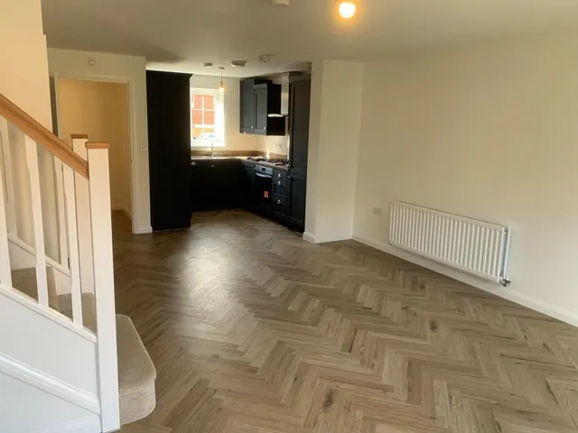 Chester Avenue, Broadnook Garden Village, LE7, photo 2