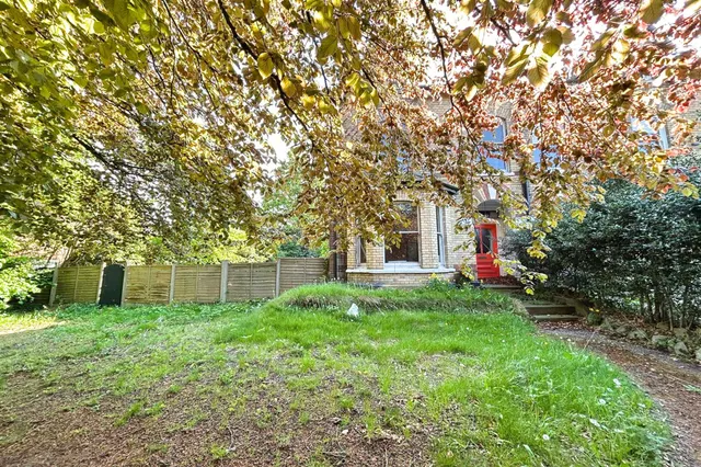 Broad Road, Sale, photo 2