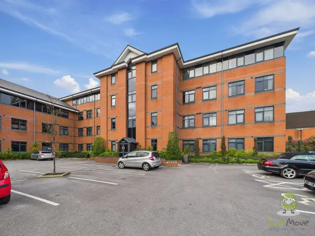 Dawsons Square, Pudsey, LS28, photo 1