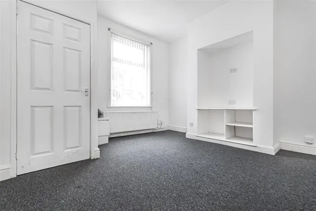 Birch Street, Ashton-Under-Lyne, OL7, photo 3