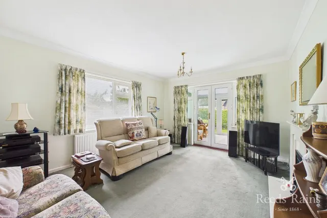Photo 2 — Ashbourne Drive, High Lane, Cheshire, SK6