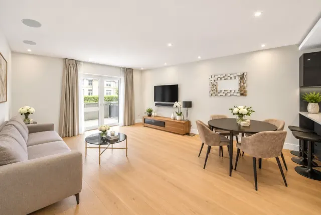 Tierney Lane, Hammersmith, W6, photo 2
