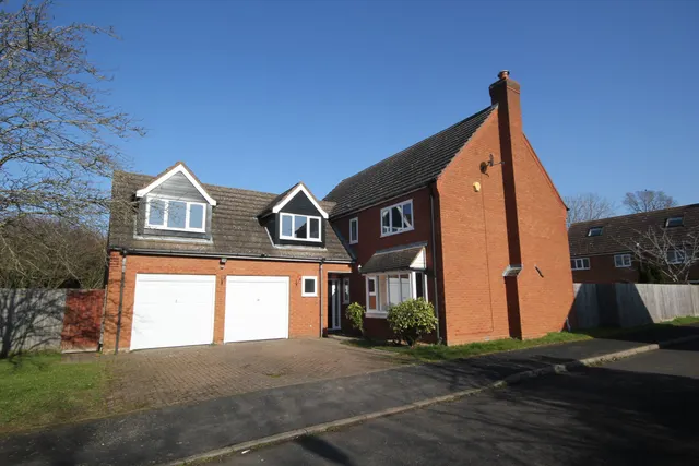 Bridle Road, Lighthorne, Warwick, photo 1