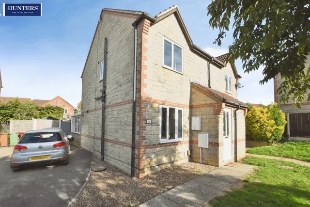 Ivy House Court, Scunthorpe, DN16, photo 1