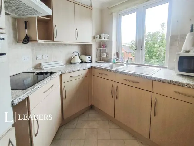 Penfold Road, Worthing, BN14, photo 2