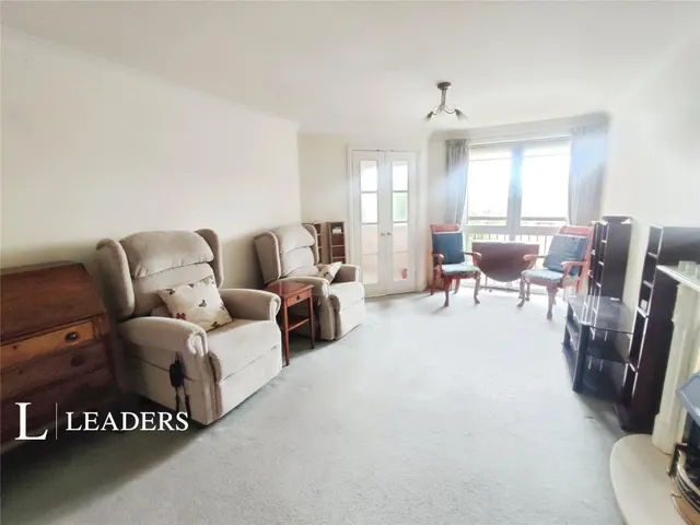 Penfold Road, Worthing, BN14, photo 3