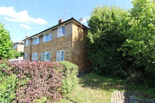 Roman Road, Luton LU4 9DL, photo 1