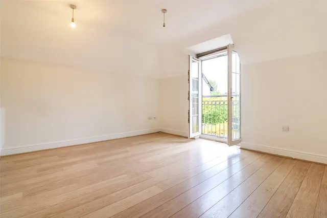 Photo 3 — Bramshott Place, Fleet, Hampshire, GU51 4QF