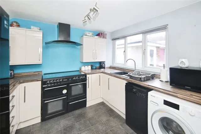 Photo 3 — Keenan Drive, Bedworth, Warwickshire, CV12