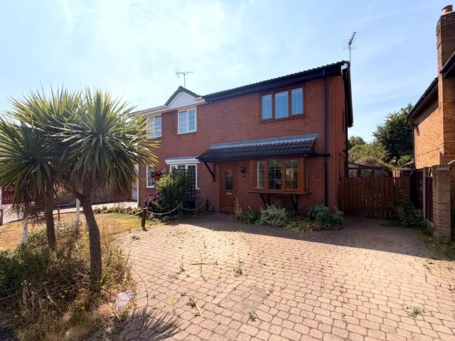 Challenger Drive, Sprotbrough, Doncaster, photo 1