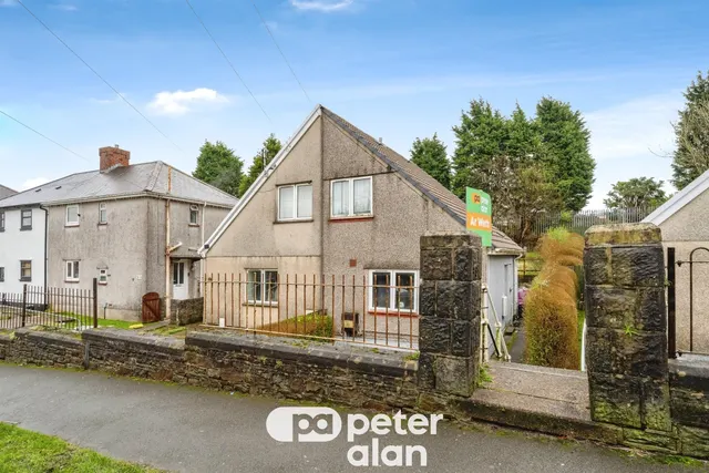 Townhill Road, Swansea, SA1, photo 1