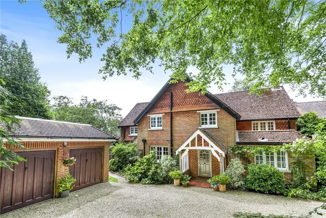 Beech Hill Road, Headley, Hampshire, GU35, photo 1