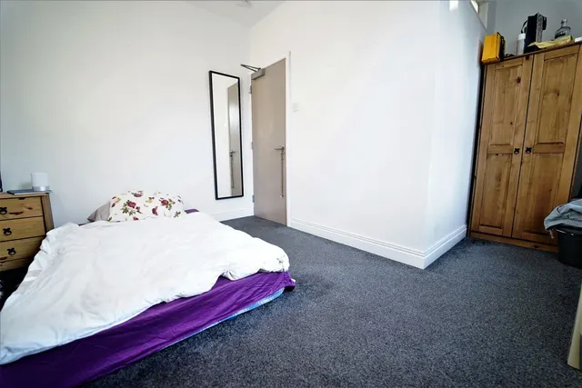 Rothesay Avenue, Nottingham, NG7, photo 3