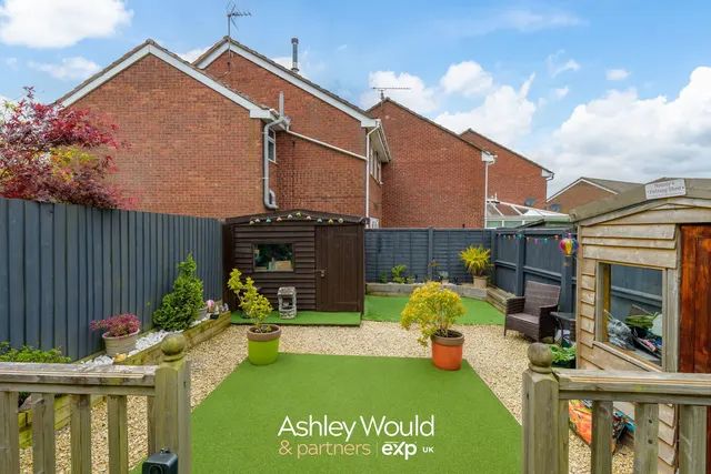 Pinewood Drive, Birmingham, B32, photo 2
