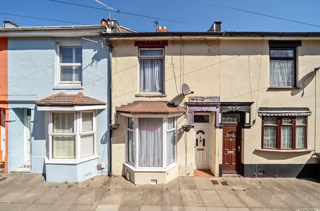 Reginald Road, Southsea, PO4, photo 1