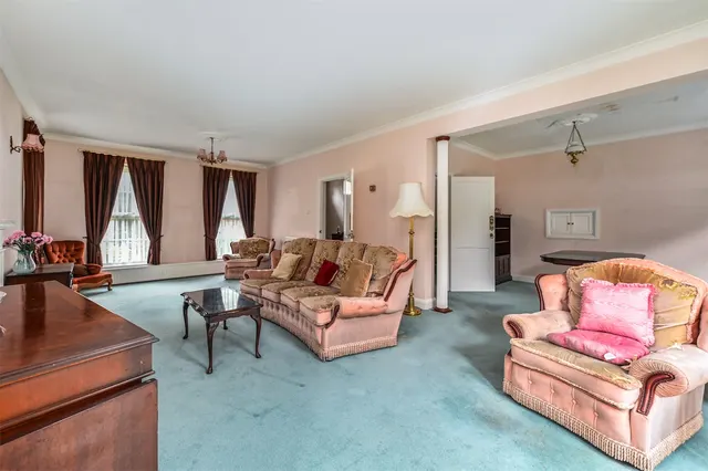 Photo 2 — Dinorben Beeches, Fleet, Hampshire, GU52 7SR