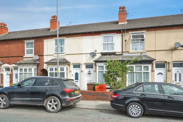 Rough Hay Road, Wednesbury, photo 1
