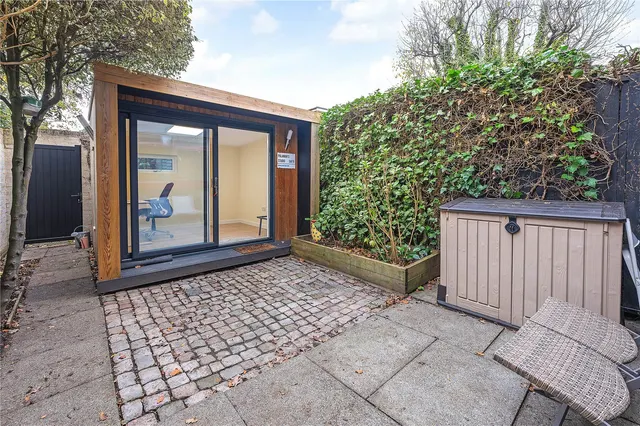 Photo 2 — Tibbets Close, Southfields, London, SW19