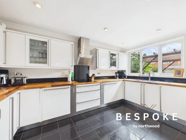 Somerford Close, Sandbach, CW11, photo 3