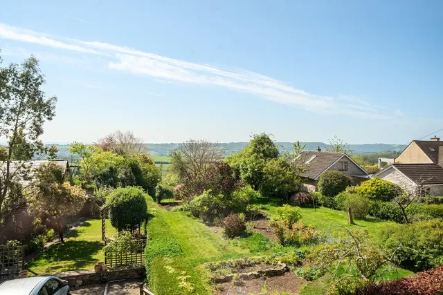 Box View, Colerne, SN14, photo 1