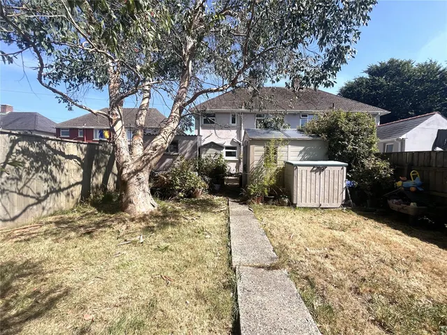 St. Marys Road, Pembroke Dock, SA72, photo 2