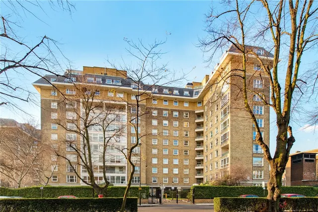 Photo 3 — Boydell Court, St John's Wood Park, St John's Wood, London, NW8