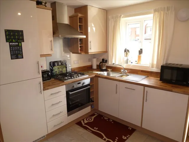 Cranley Crescent, Aylesbury, HP19, photo 2