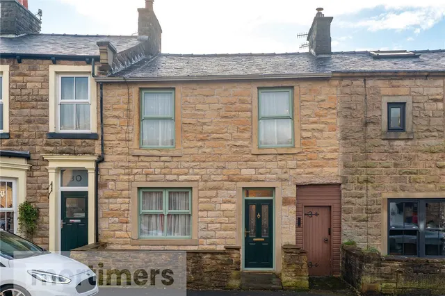 Whalley Road, Sabden, BB7, photo 1