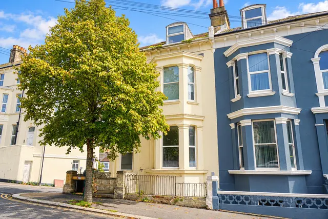 London Road, St Leonards-On-Sea, photo 1