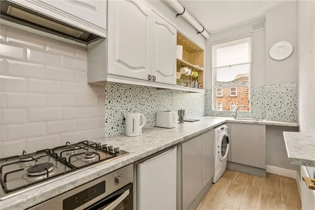 Photo 3 — Norwood Road, London, SE24