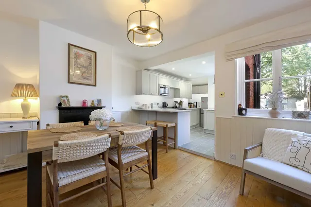 Lakes Lane, Beaconsfield, HP9, photo 3