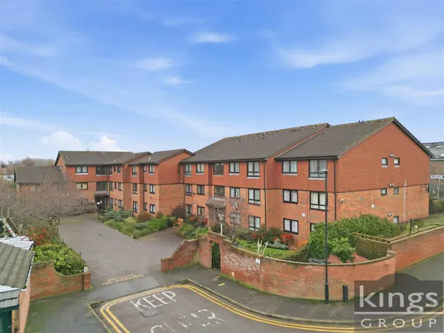 Glyn Road, photo 1