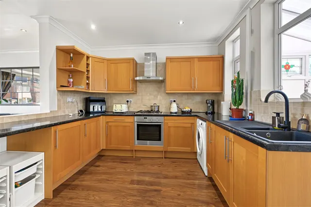 Willbert Road, Arnold, NG5, photo 2