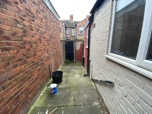 Maybank Road, CH42, photo 2