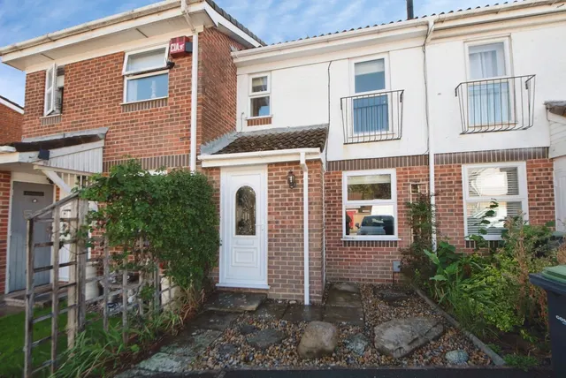 Cowslip Close, Gosport, PO13, photo 1
