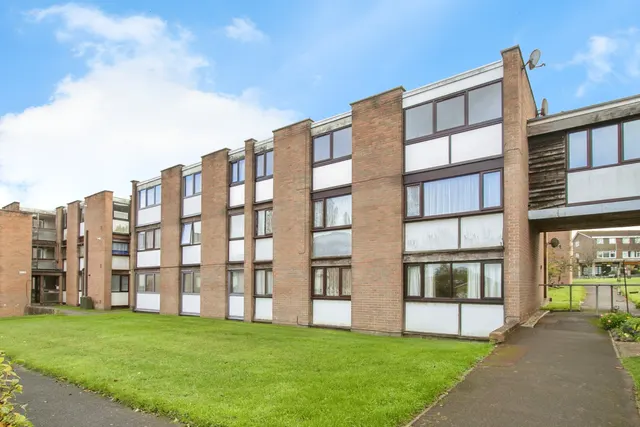 Downland Place, Poole, BH17, photo 1