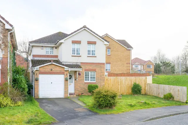 Photo 3 — Alder Gate, Cambuslang, G72 7ZF