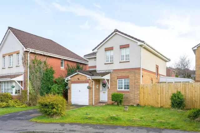 Photo 2 — Alder Gate, Cambuslang, G72 7ZF
