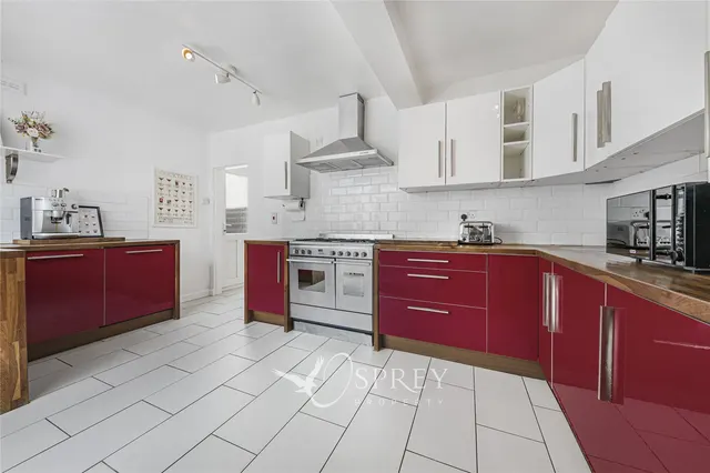 Benefield Road, Oundle, PE8, photo 2