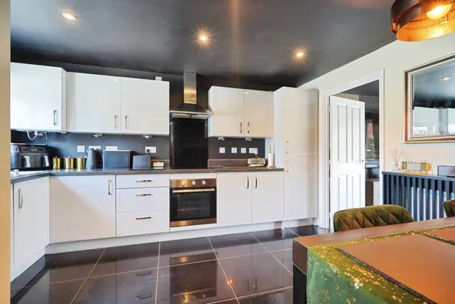 Goosemoor Road, Burton-On-Trent, DE14, photo 1