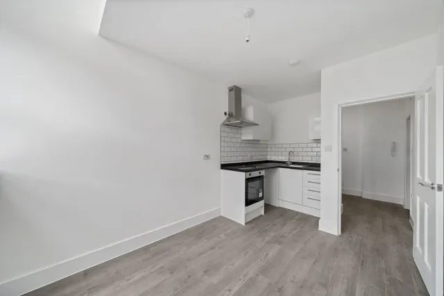 Railway Road, Leigh, WN7, photo 2