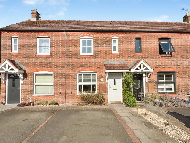 Turnpike Drive, Lower Quinton, Stratford-Upon-Avon, photo 1