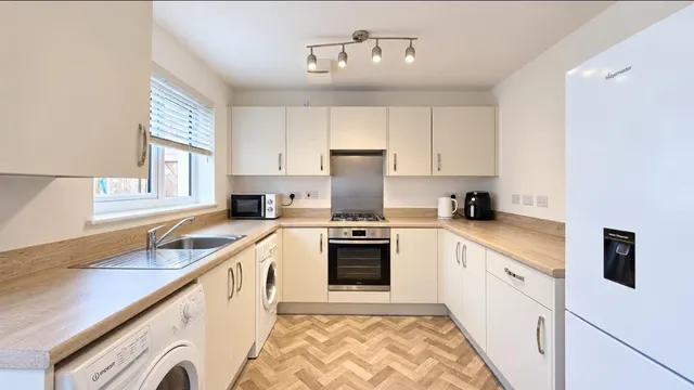 Rosedown Avenue, Plymouth, PL2, photo 2