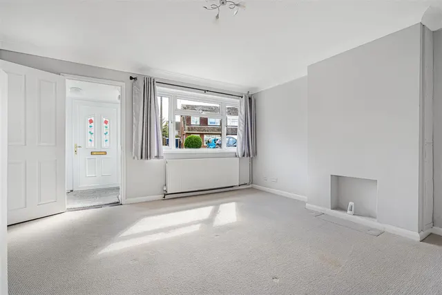 Ross Close, Saffron Walden, CB11, photo 2