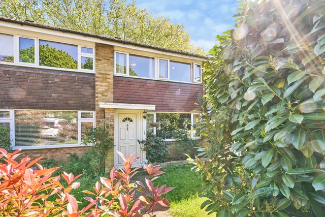 Hotham Close, West Molesey, KT8, photo 1