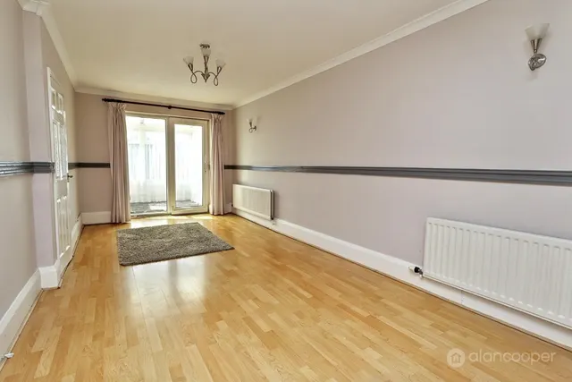 Springhill, Hartshill, CV10, photo 3