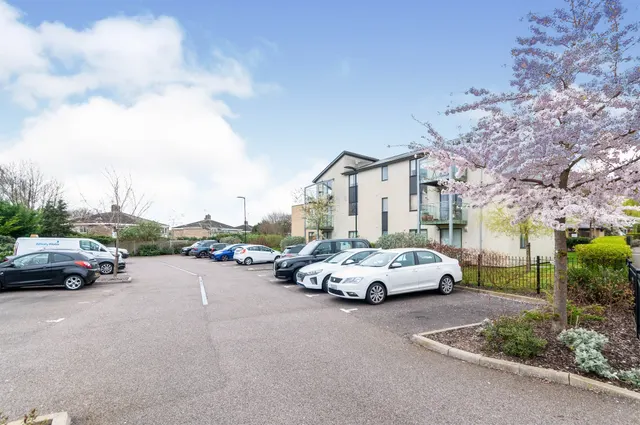 Drakes Drive, Stevenage, SG2, photo 2