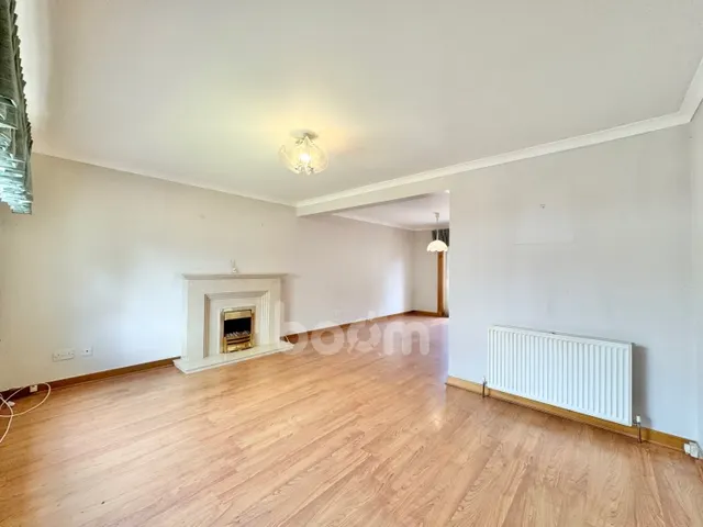Morrishill Drive, Beith, KA15, photo 3